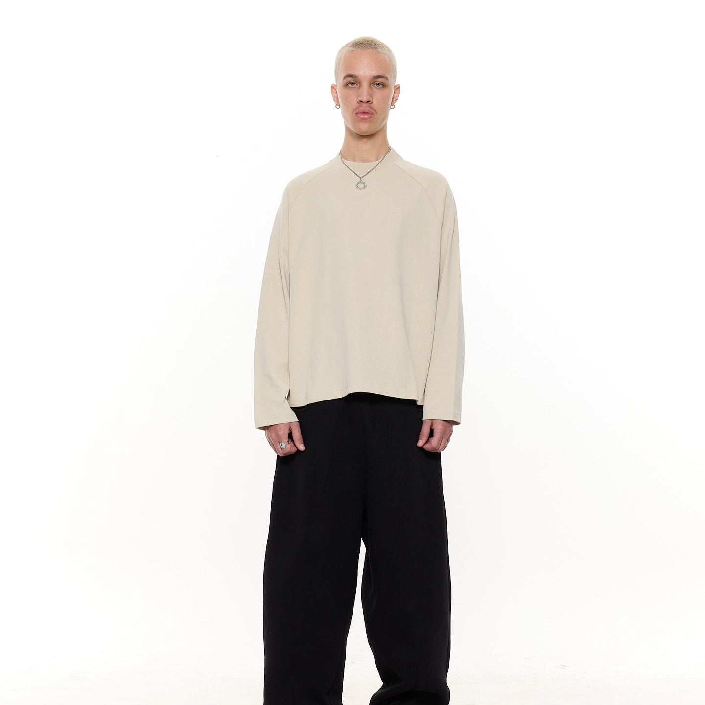 LONG SLEEVE T-SHIRT – BEIGE